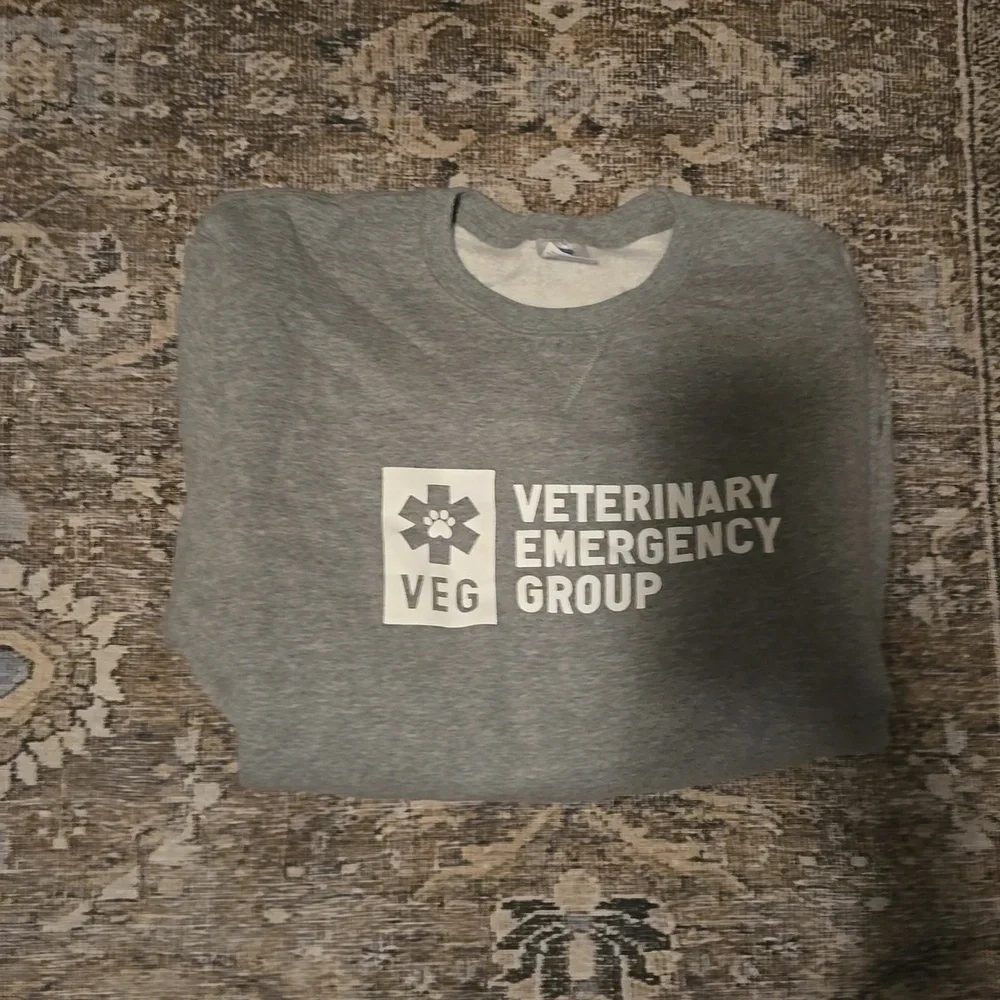 Random sweatshirt - Picture 1 of 1